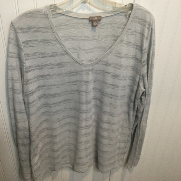 J.Jill Long Sleeve Gray & White V Neck Casual Top Size XL - Picture 3 of 8